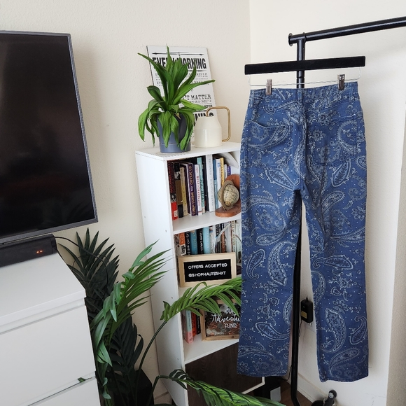 WeWoreWhat The Icon Blue Paisley Bandana Print High Waist Straight Leg Jeans - Picture 5 of 6